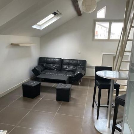 Appartements Sympas Et Confortables Proche De Paris Nanterre Esterno foto